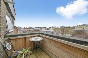 Chic Trendy One Bed Apt With Balcony